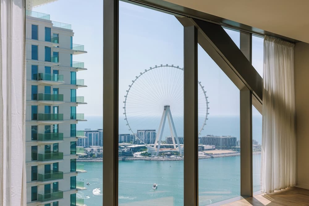 Sonder im JBR The Walk — 4