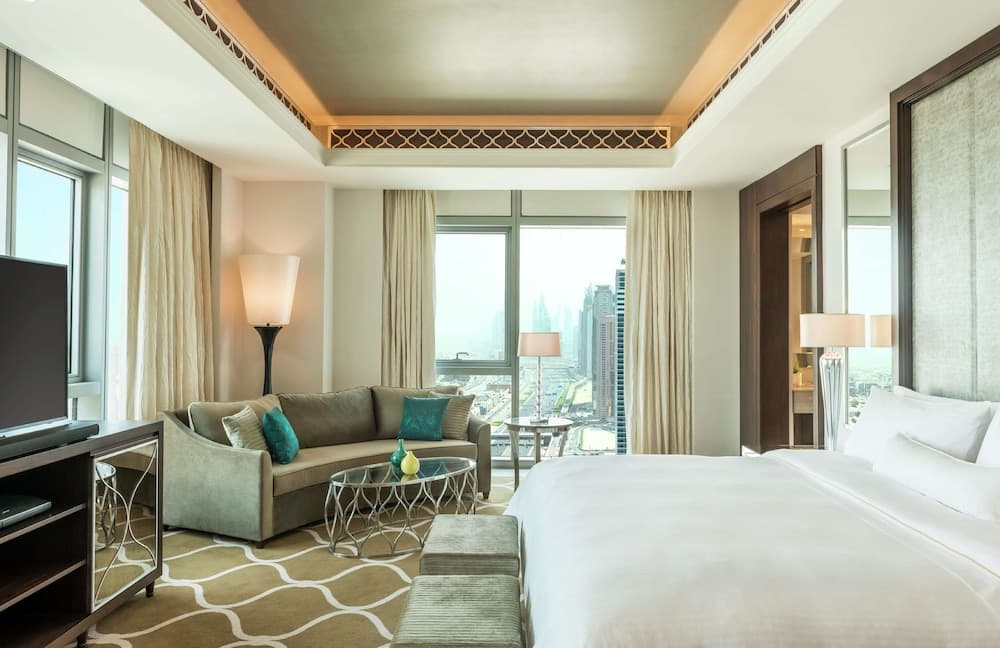 Hilton Dubai Al Habtoor City — 23