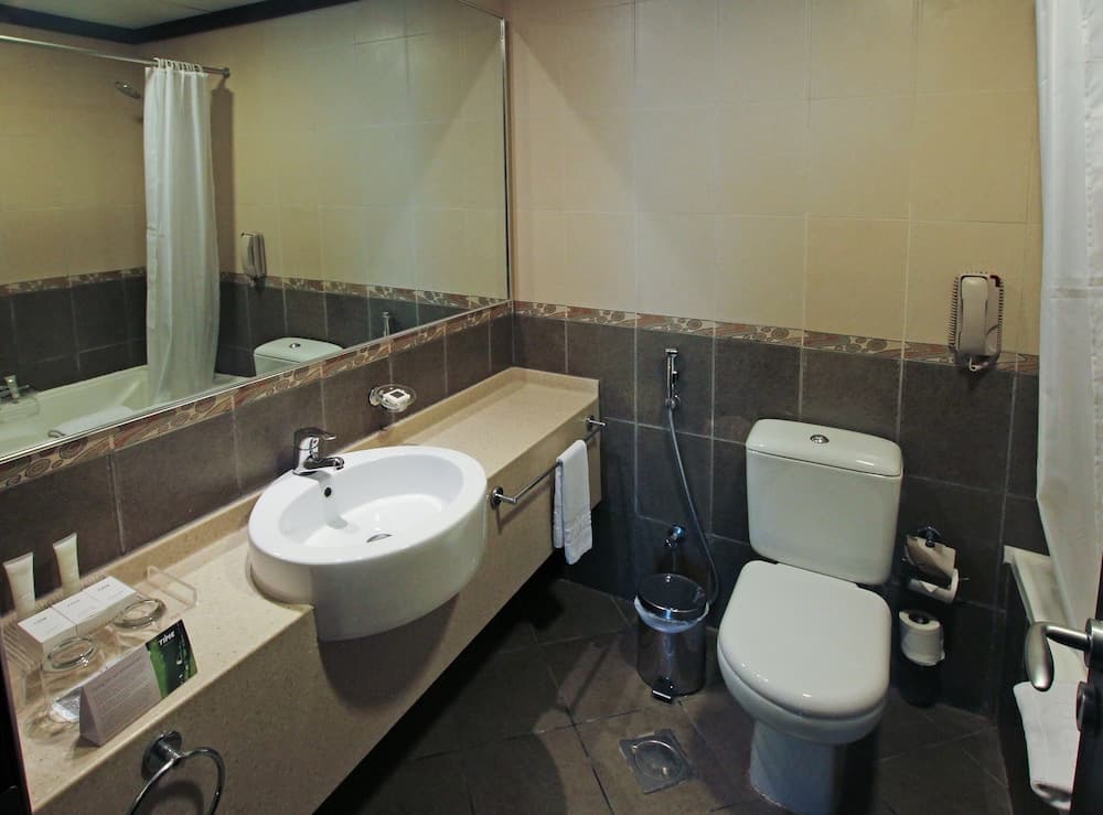 TIME Oak Hotel & Suites — 15