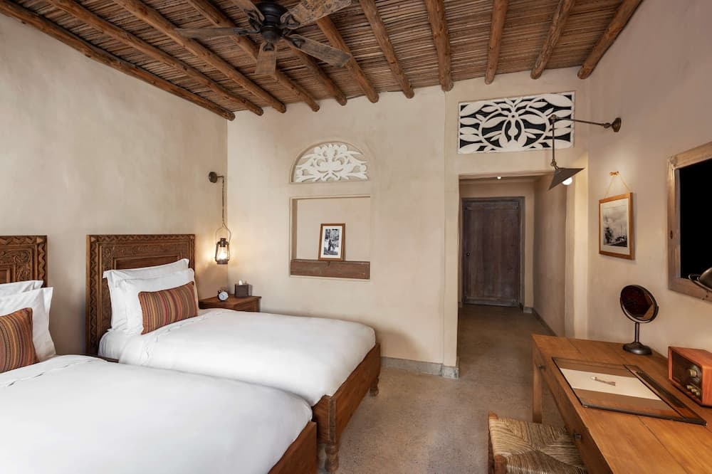 Al Seef Heritage Hotel Dubai, Curio Collection by Hilton — 24
