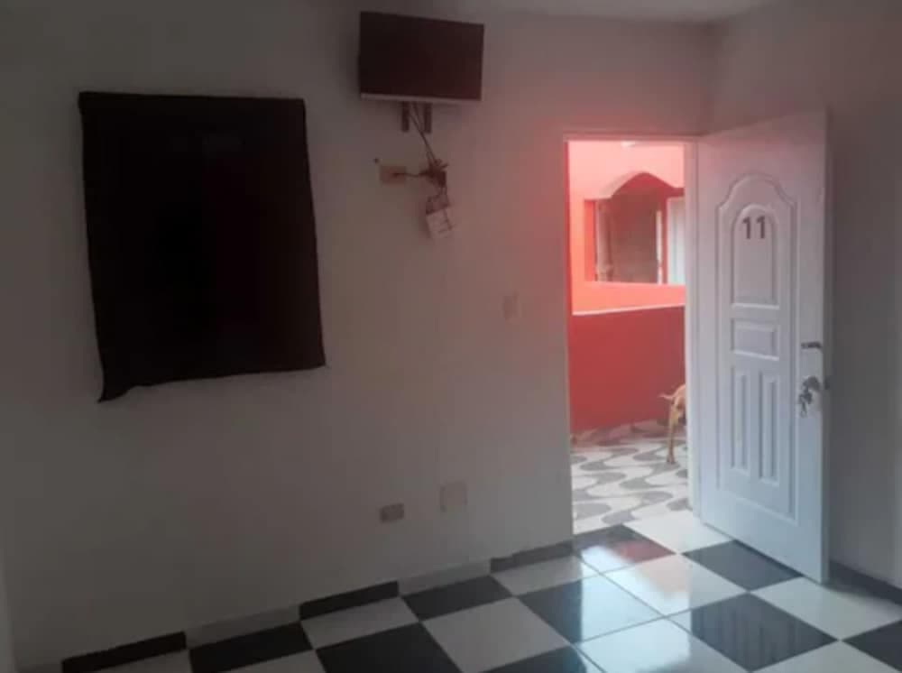 Hotel Punto 4 — 17