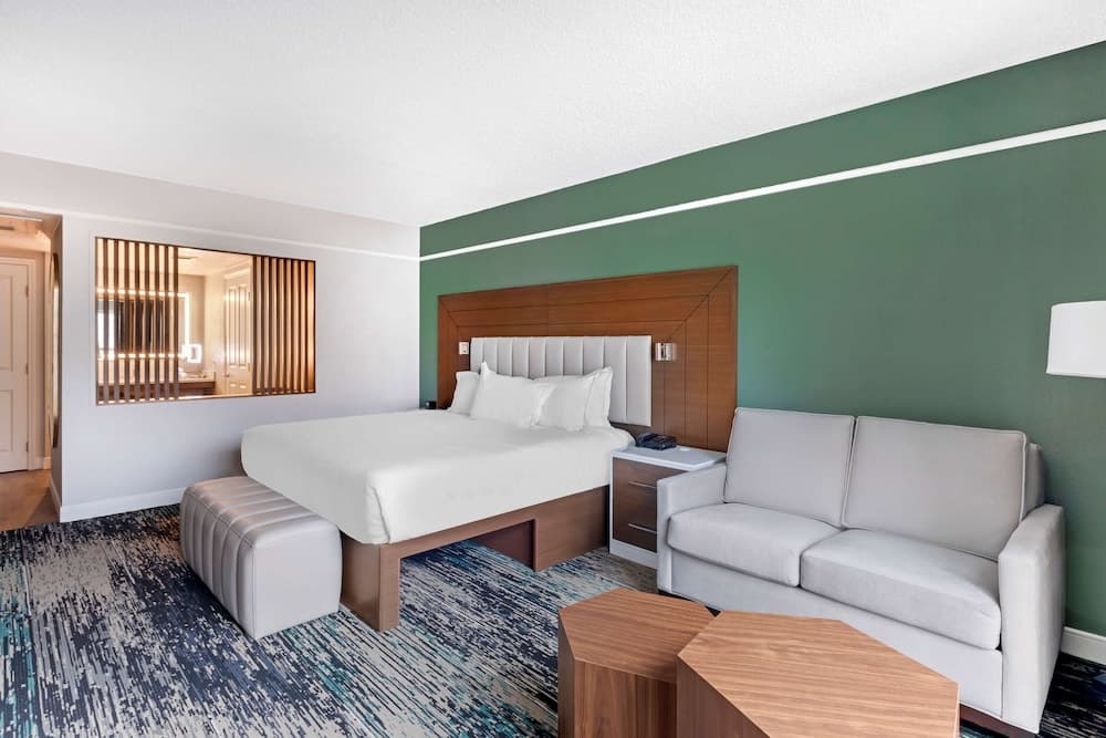 Hilton Grand Vacations Club Flamingo Las Vegas — 11