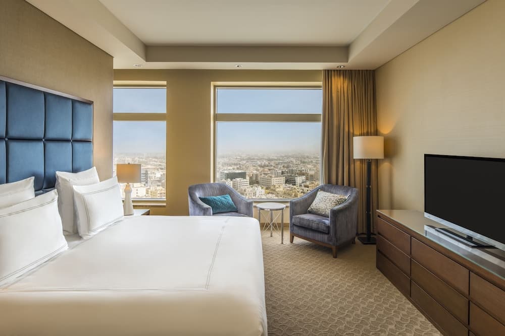 Swissotel Al Ghurair — 2