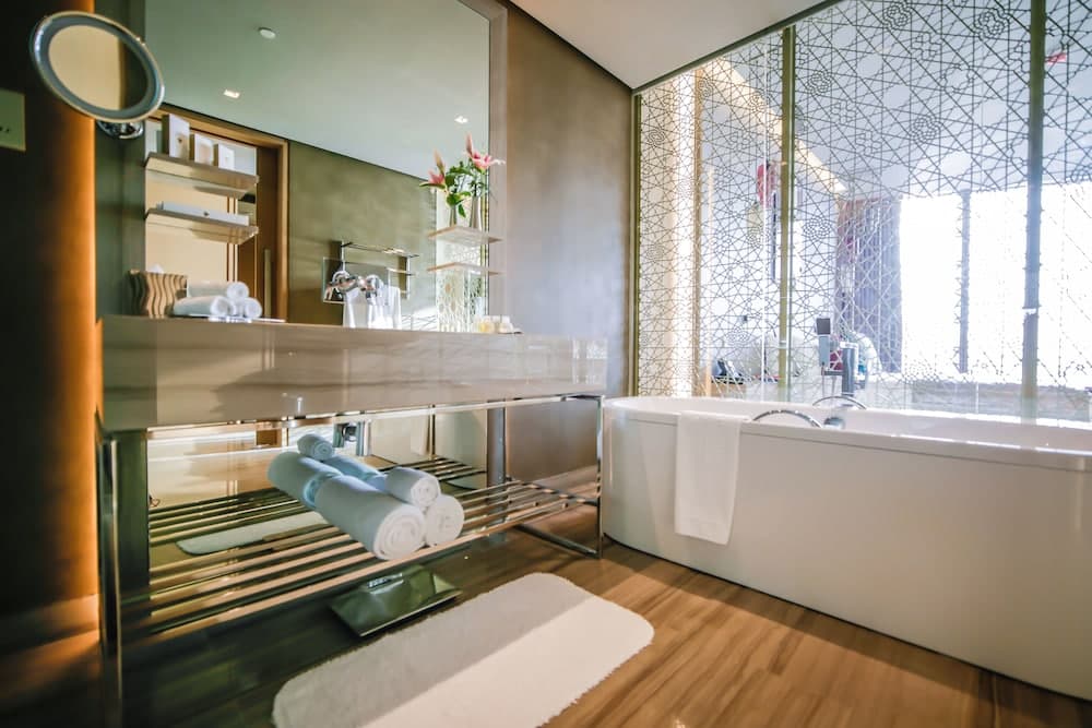 Rixos Premium Dubai JBR — 8