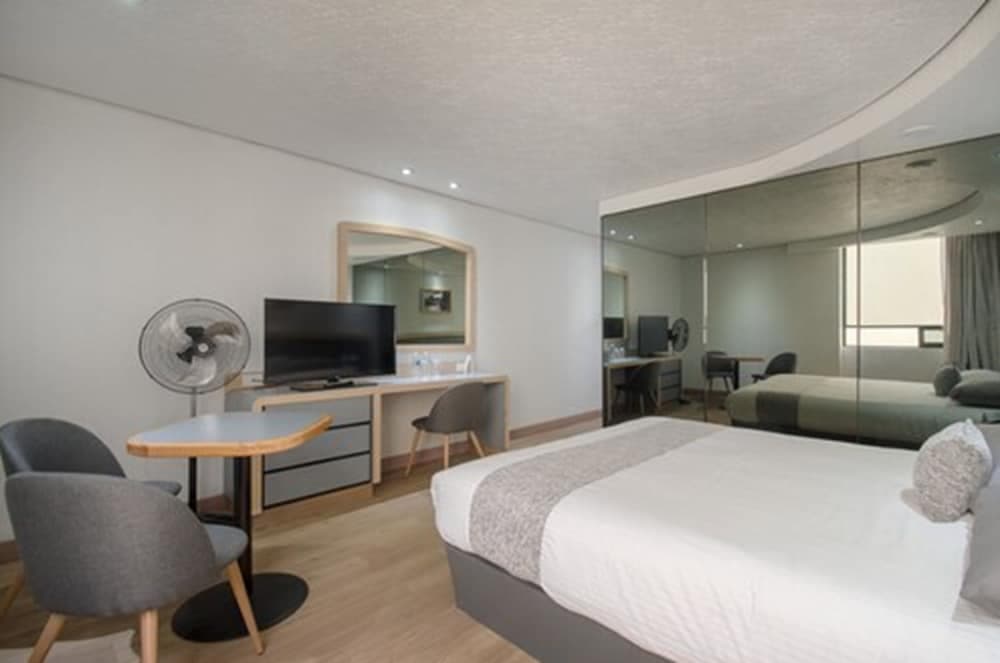 Hotel Botschaft — 18
