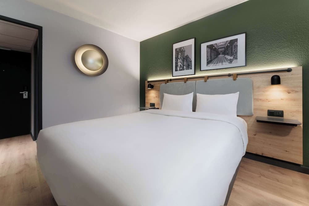 Hotel Campanile Ámsterdam Zuidoost — 15