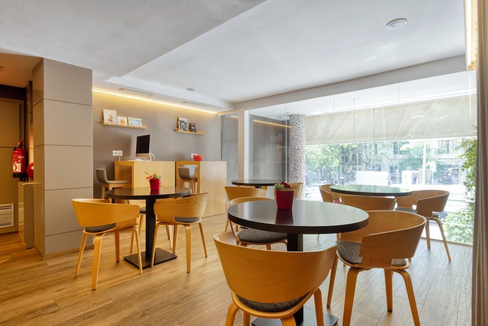 Hotel America Barcelona — 4