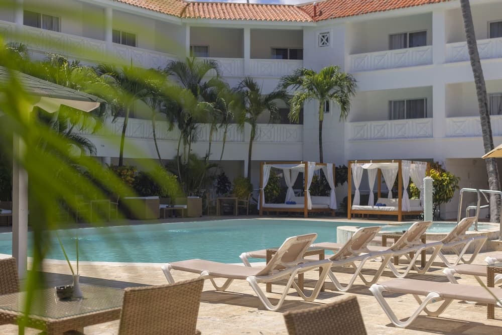 whala!bavaro — 18