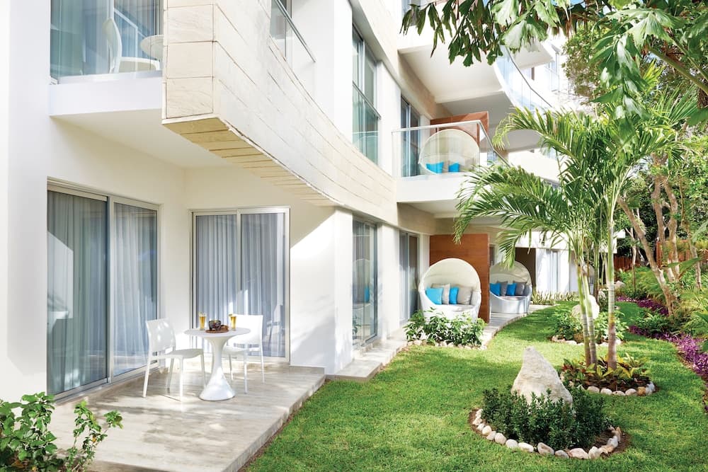 The Fives Beach Hotel - Á la Carte All Inclusive — 29