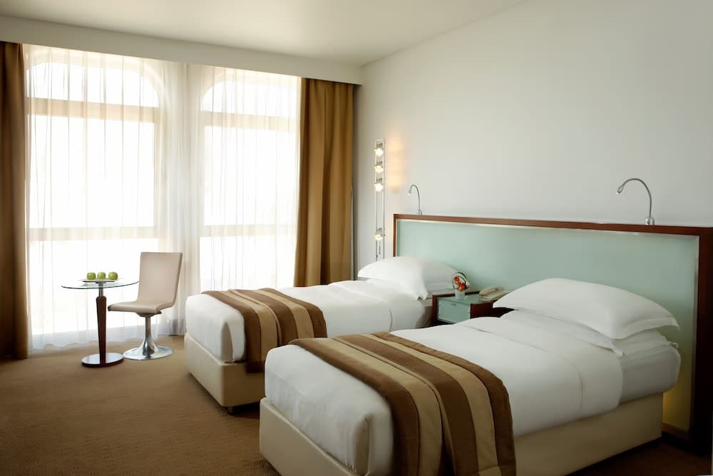 Villa Rotana — 20