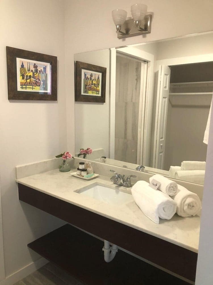 Hotel Dunns Josephine — 11