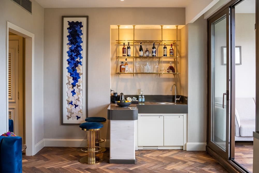 Das Ritz-Carlton, Istanbul — 7