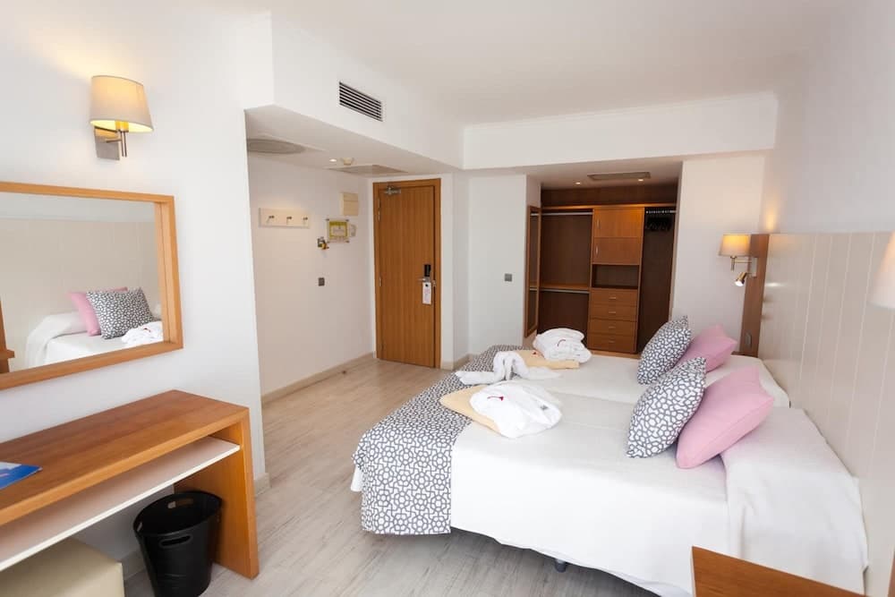 Hotel Timor — 28
