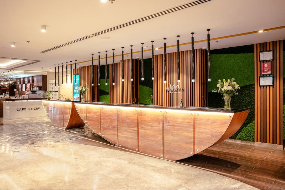 Mercure Dubai Barsha Heights Hotel Suites und Apartments — 2
