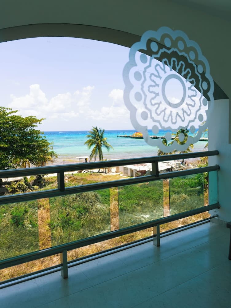 Casa Melissa - Near Yucatek Divers — 20