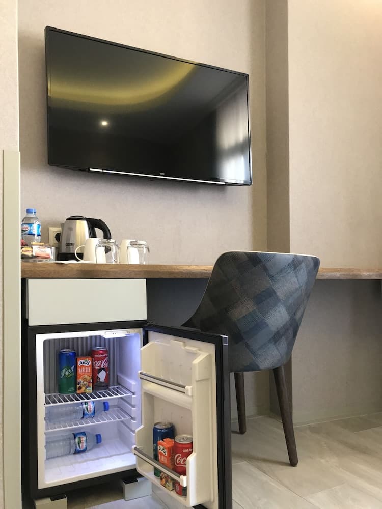 Hotel Galatahan — 22