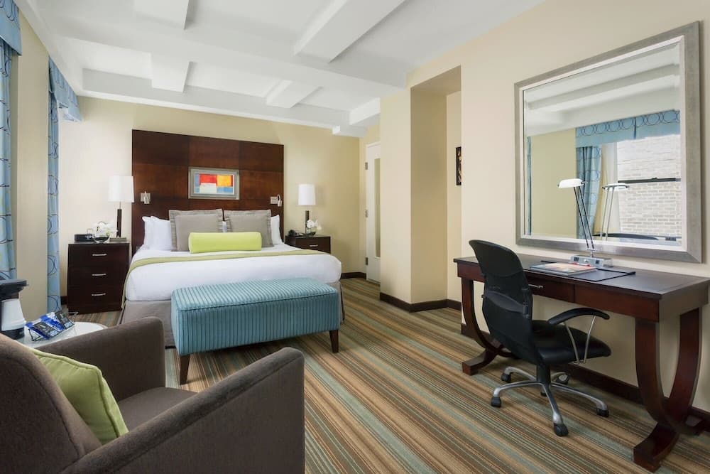 Aura Hotel Piazza Times Square — 6