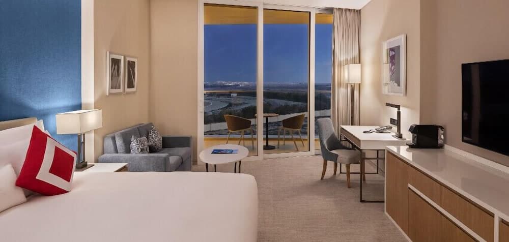 JA The Resort – JA Lake View Hotel, Dubai — 11