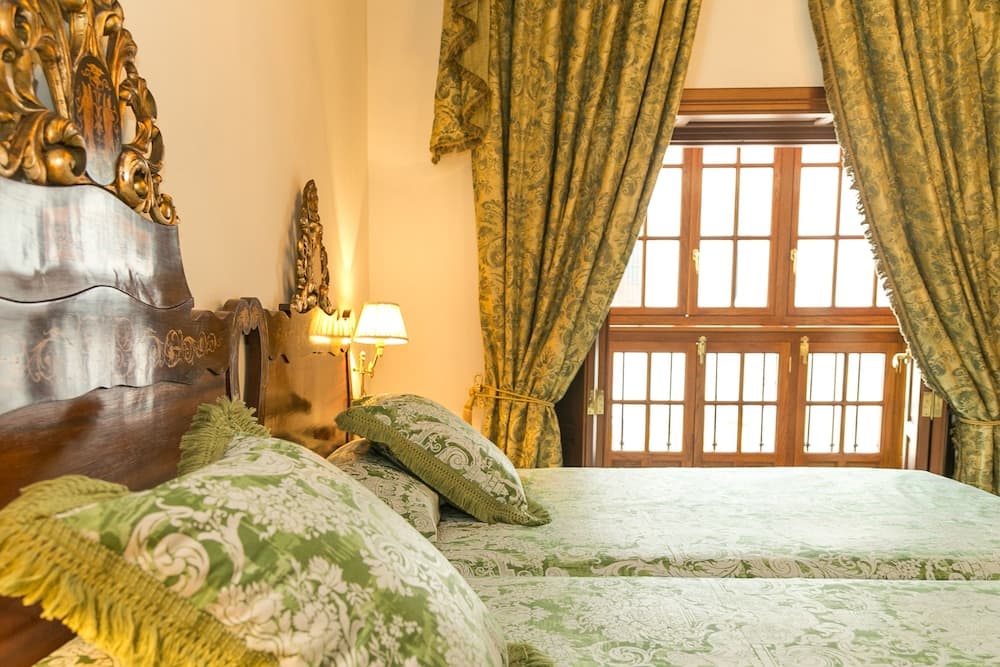 Hotel Ateneo Sevilla — 8