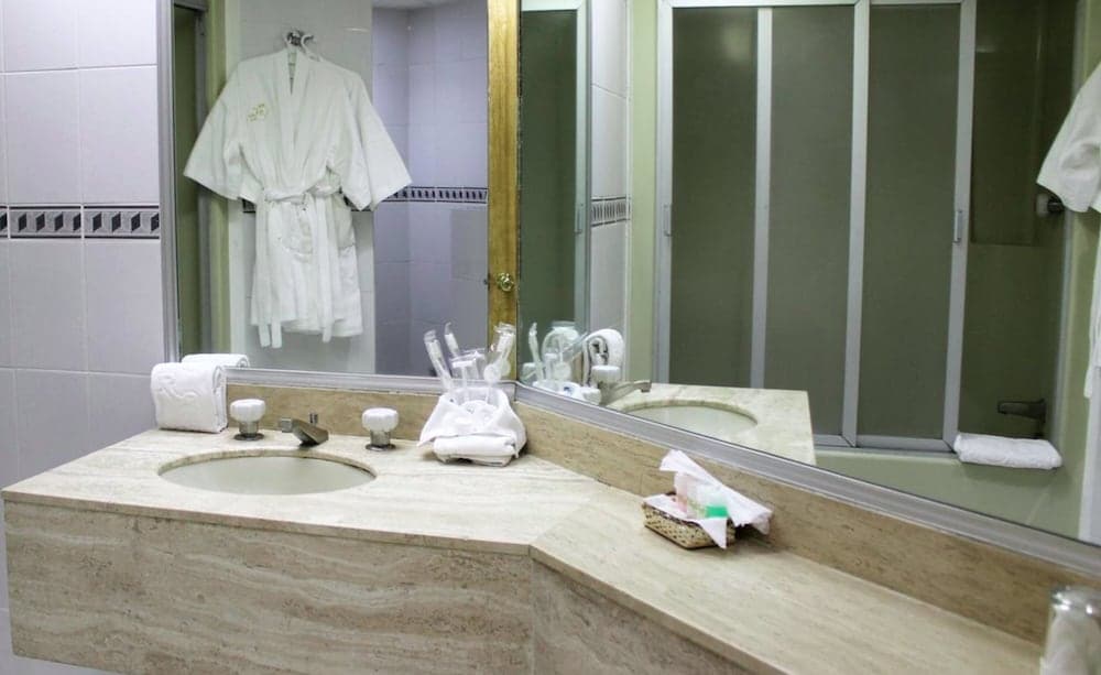 Hotel Real del Sur — 28