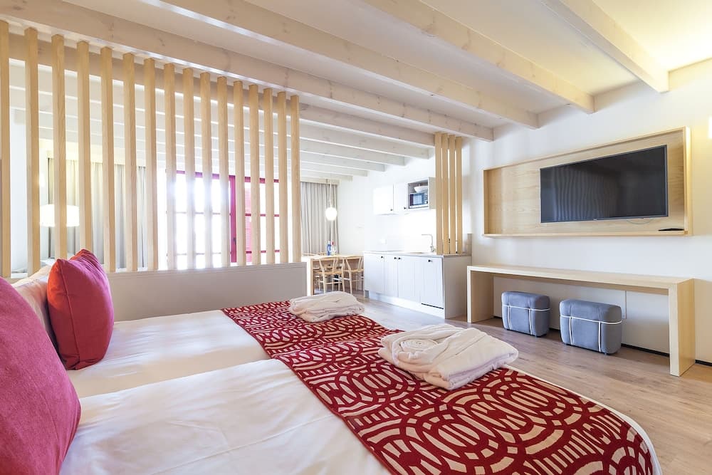 Apartahotel Fil Suites — 9