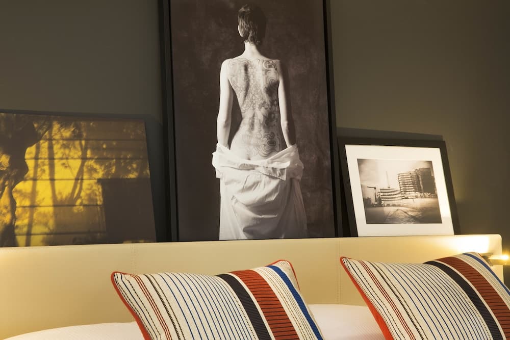 Le Cinq Codet — 26