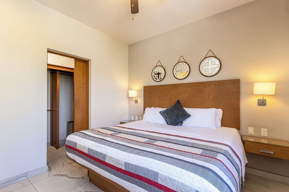 Maia Cabo von Naya Homes — 2