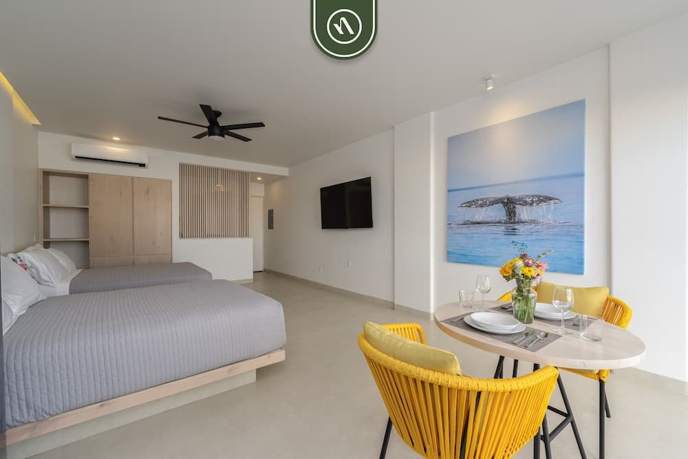 Tower 605 by Naya Homes — 5
