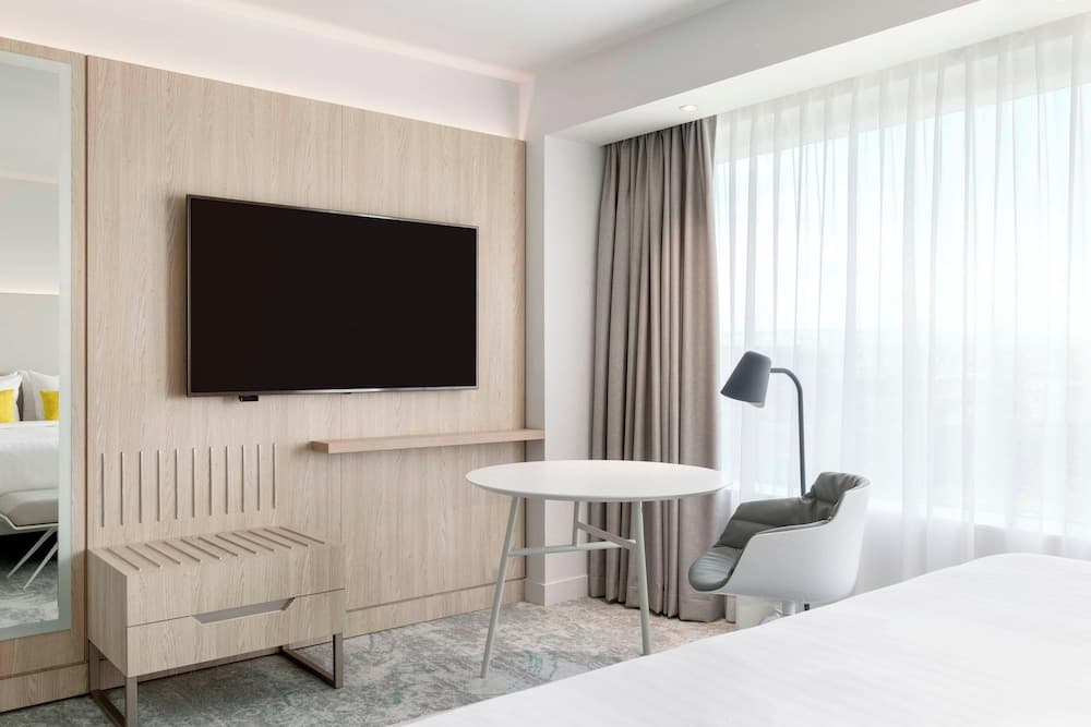 Courtyard by  Marriott Paris Gare de Lyon — 16