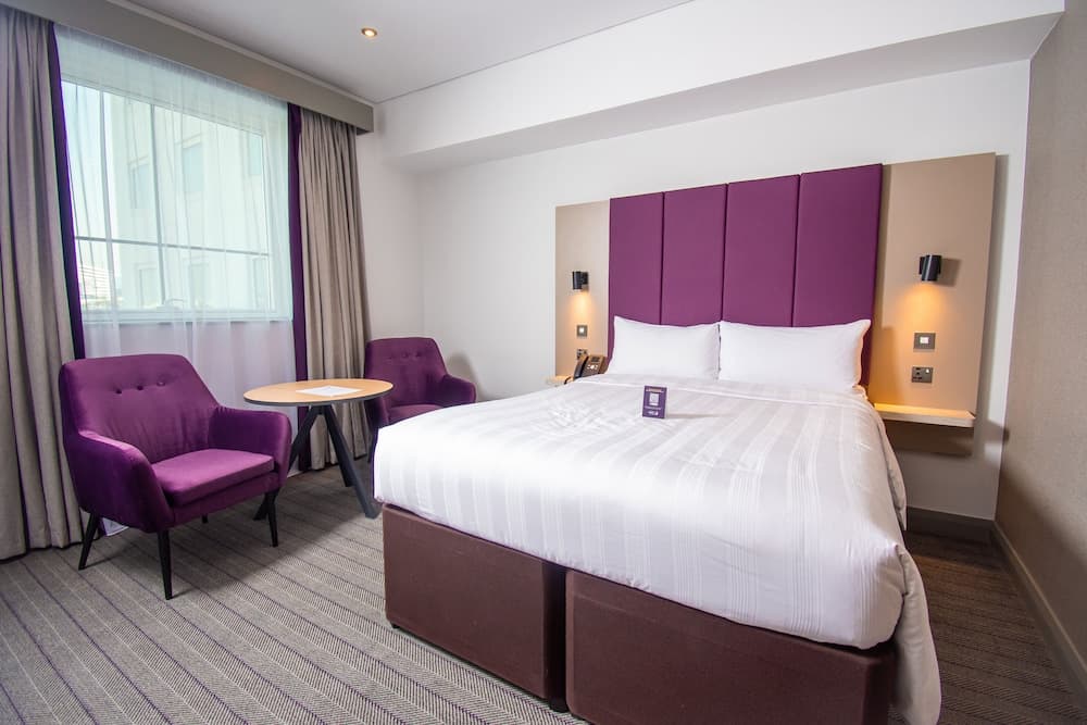 Premier Inn Dubai Aeroporto Internazionale — 24