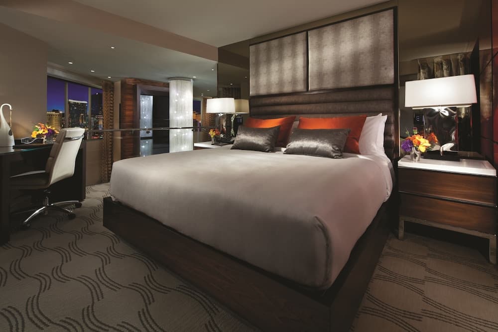 MGM Grand Hotel & Casino — 10