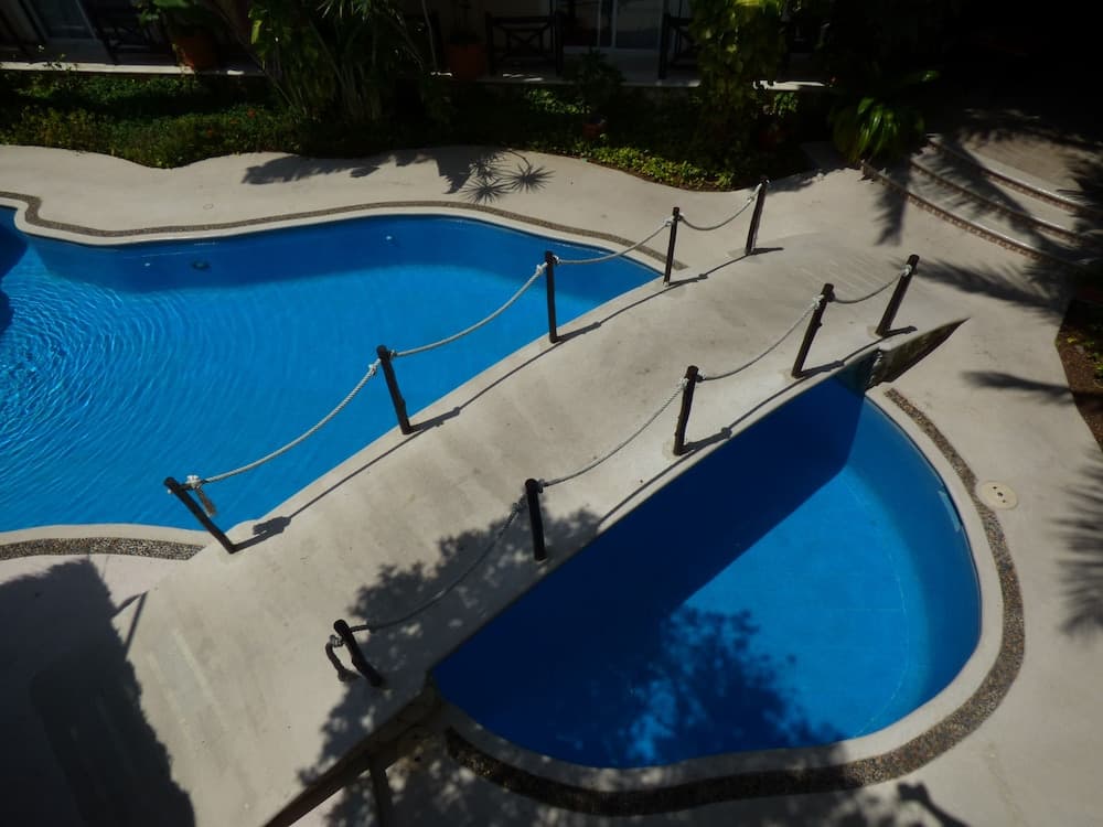 Riviera del Sol — 15