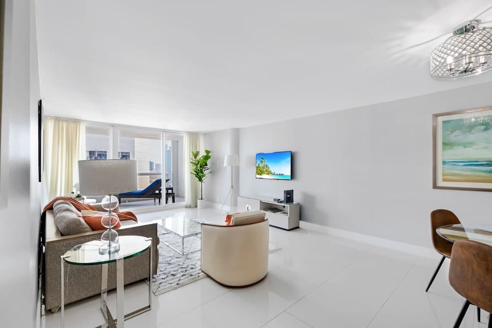 StayCozy Apartments at The Grand — 6