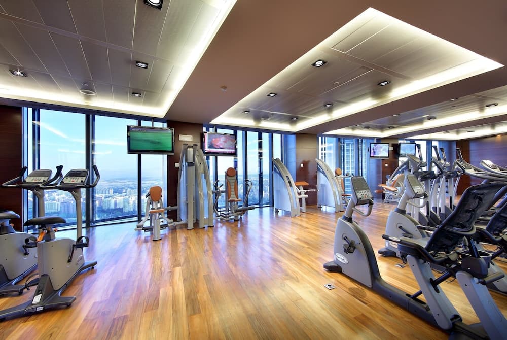 Eurostars Madrid Tower — 24