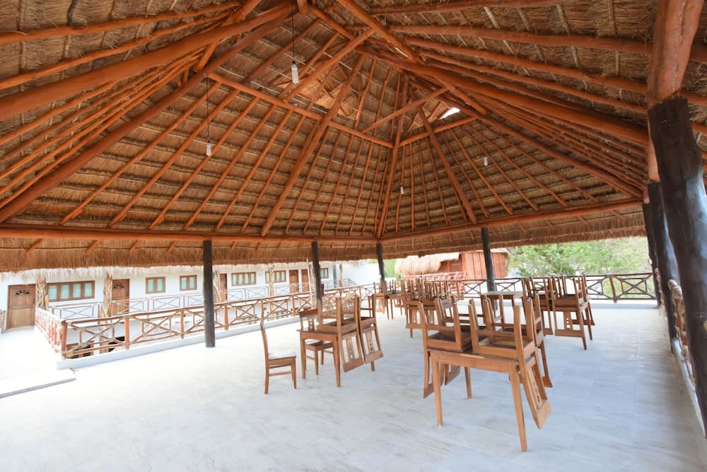 Hotel Hacienda Dos Ojos — 10