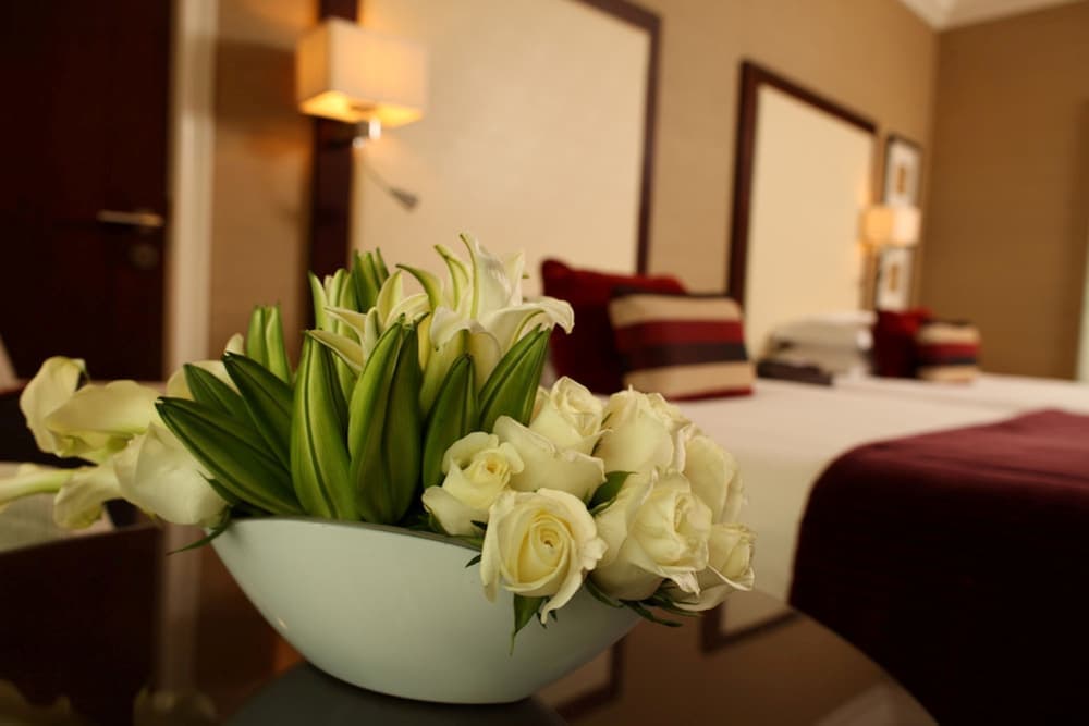 Mövenpick Grand Al Bustan Dubai — 18