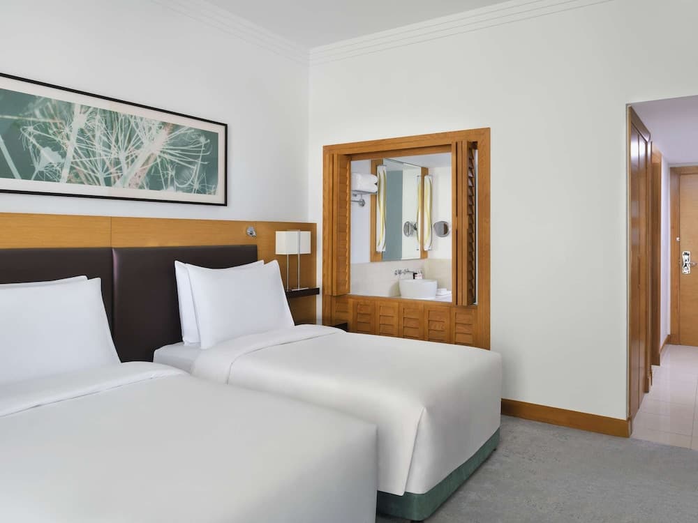 Mövenpick Hotel Jumeirah Beach — 28