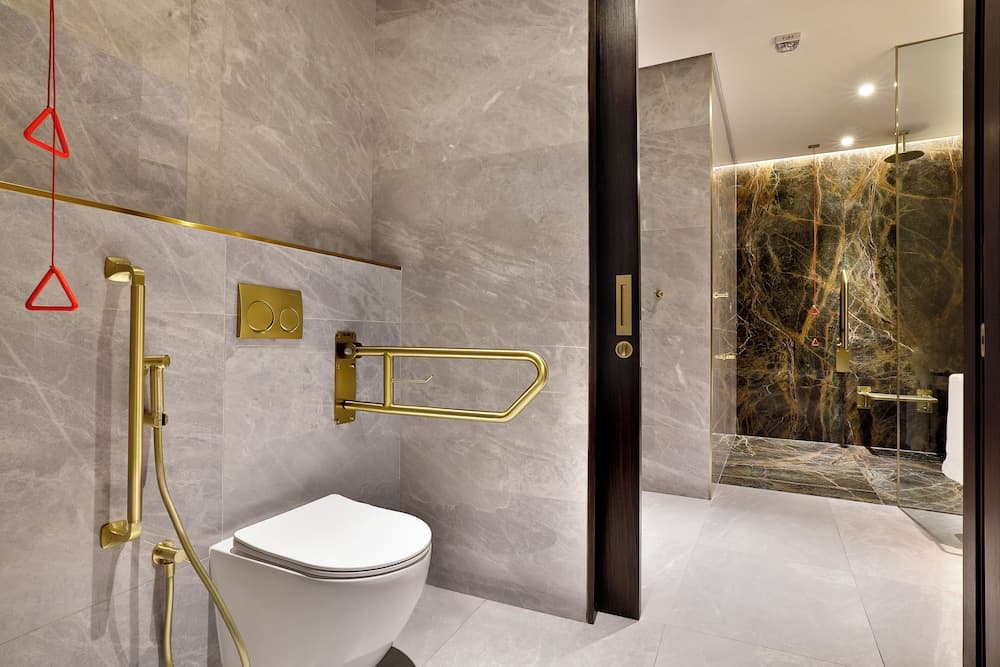 Embassy Suites By Hilton Dubai Business Bay — 11