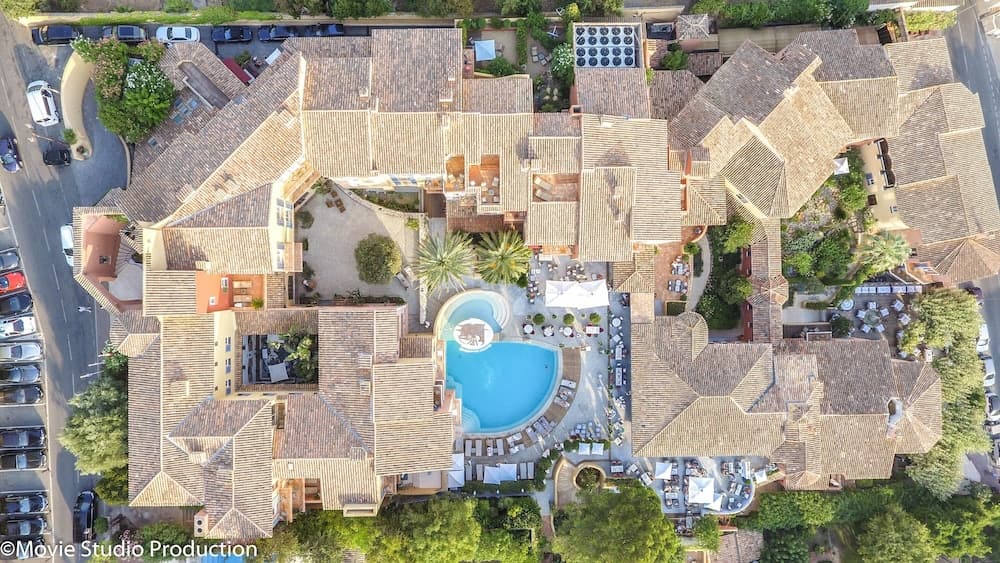 Hotel Byblos Saint-Tropez — 10