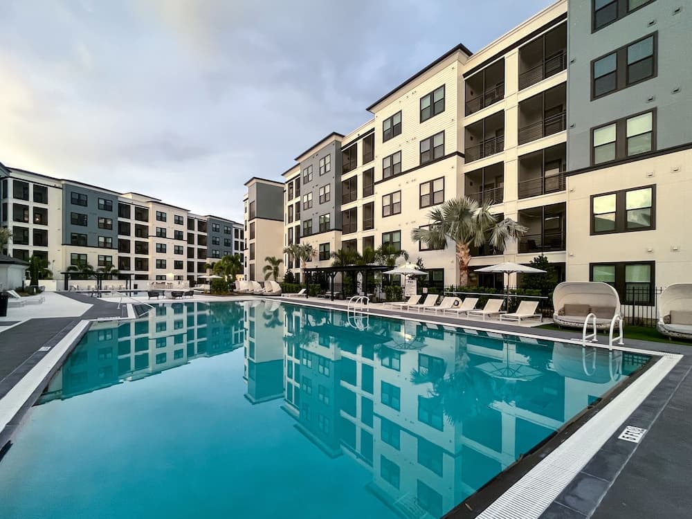 Landing Tampa Westshore — 2