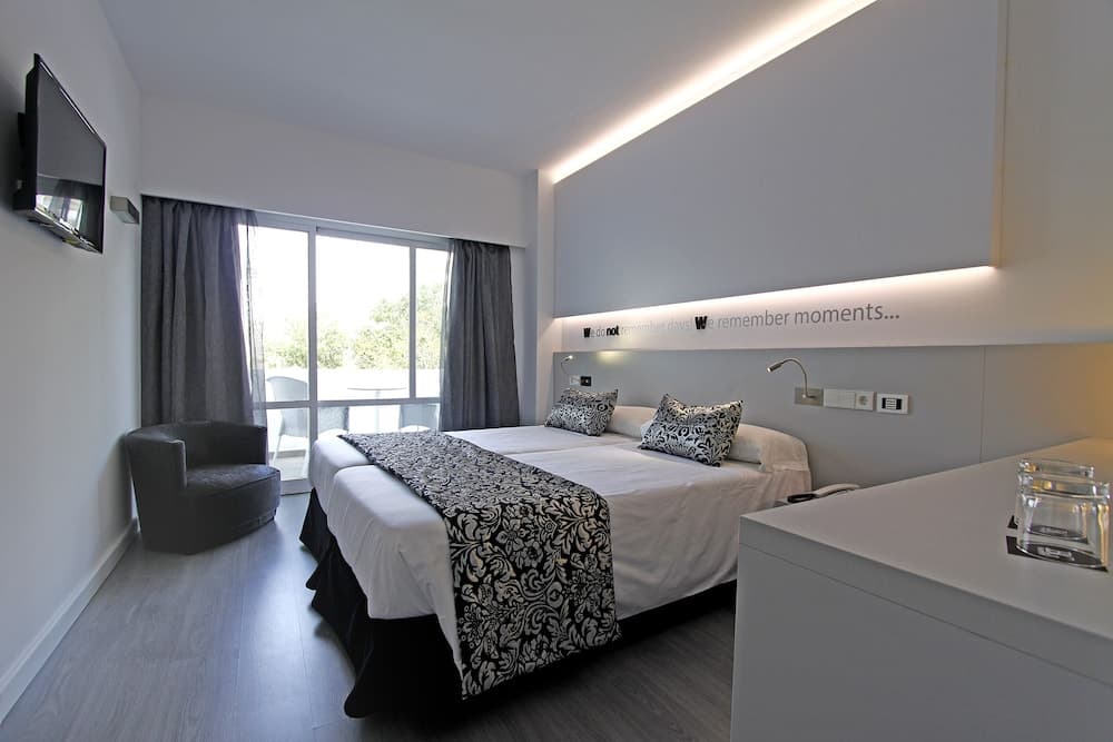 BG Hotel Pamplona — 28