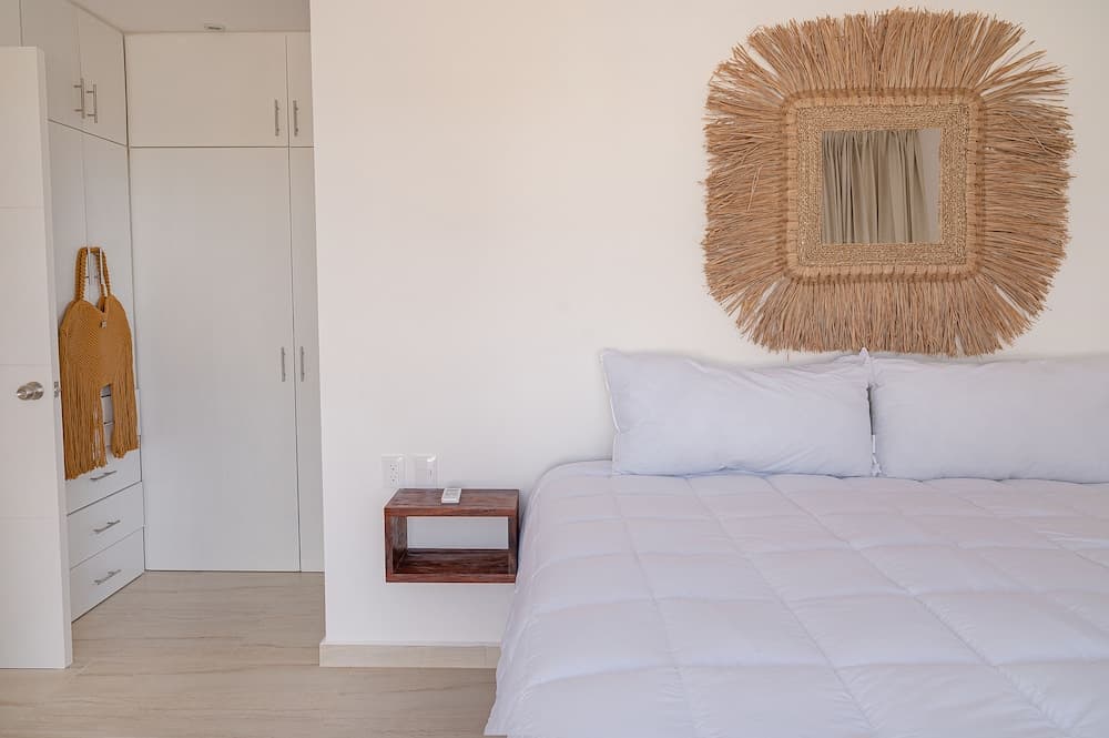 Blue Luxury Kukulkan — 26