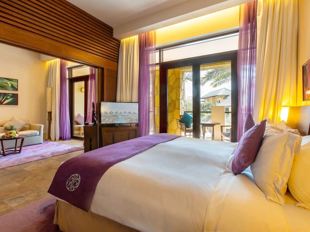 Sofitel Dubai The Palm Resort & Spa — 12