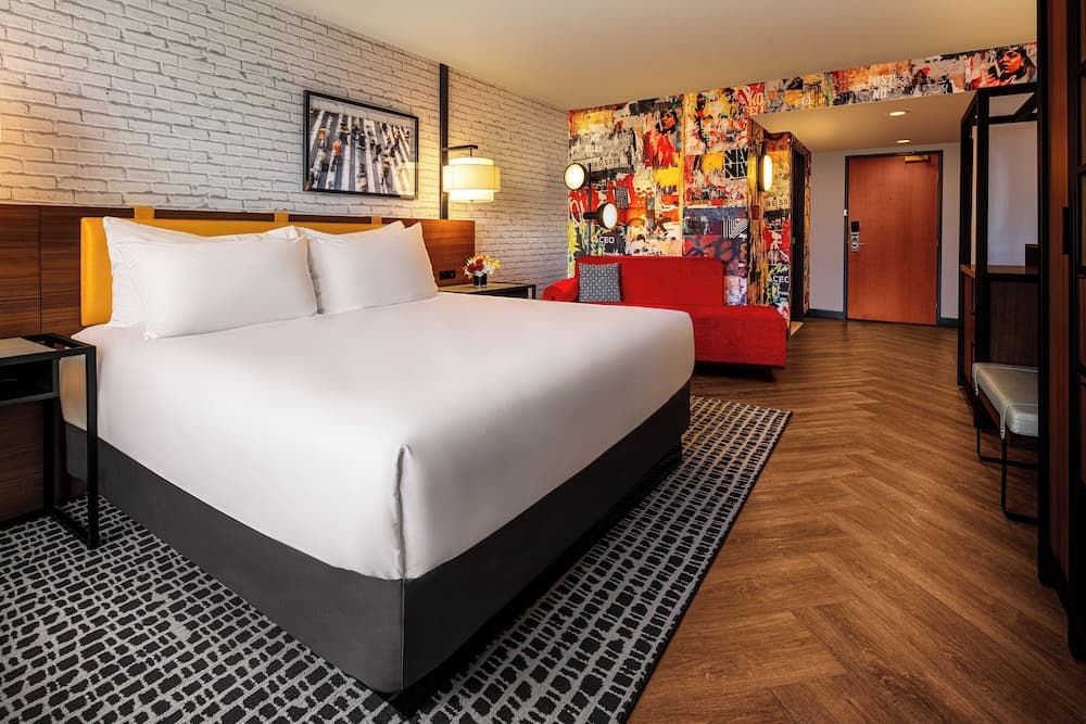 New York-New York Hotel & Kasino — 9