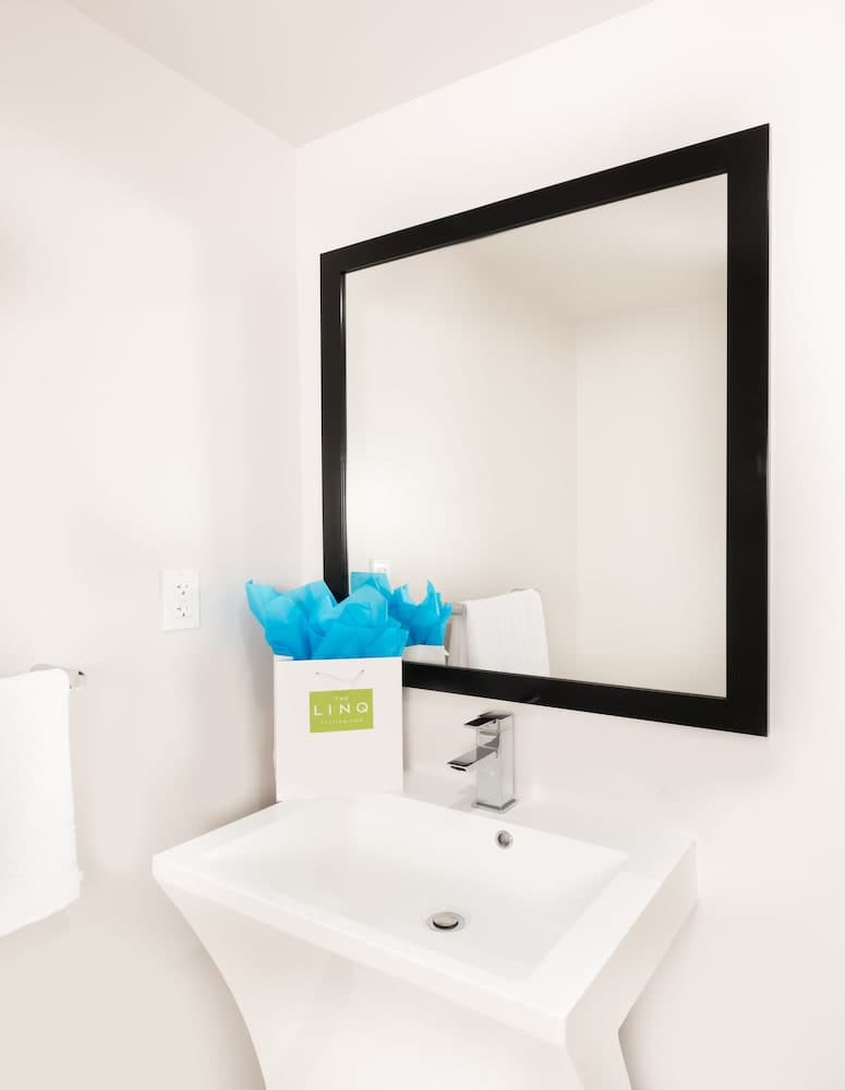 The LINQ Hotel & Casino – A Caesars Rewards Destination — 15
