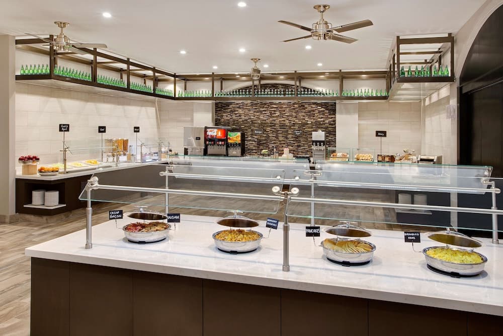 Embassy Suites by Hilton Orlando International Dr Kongresszentrum — 29