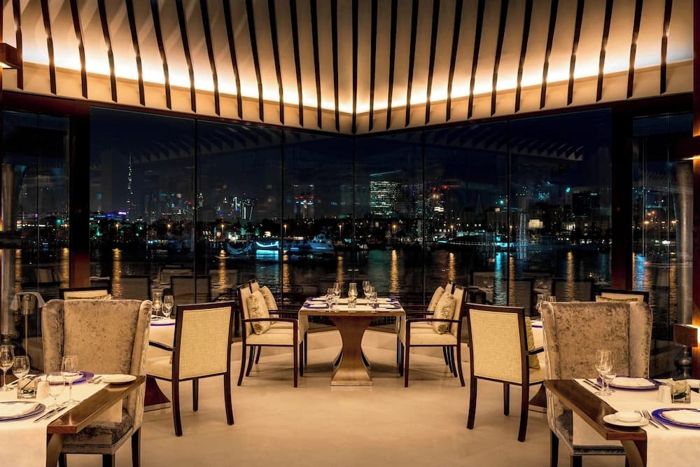 Sheraton Dubai Creek Hotel & Towers — 6