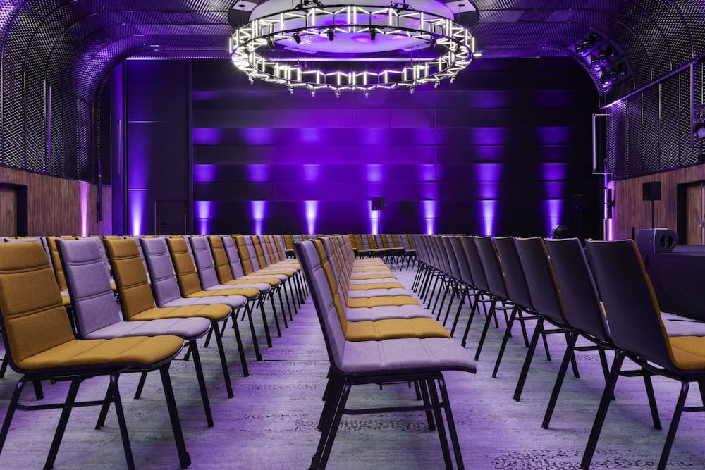 Pullman Paris Montparnasse Hotel — 16