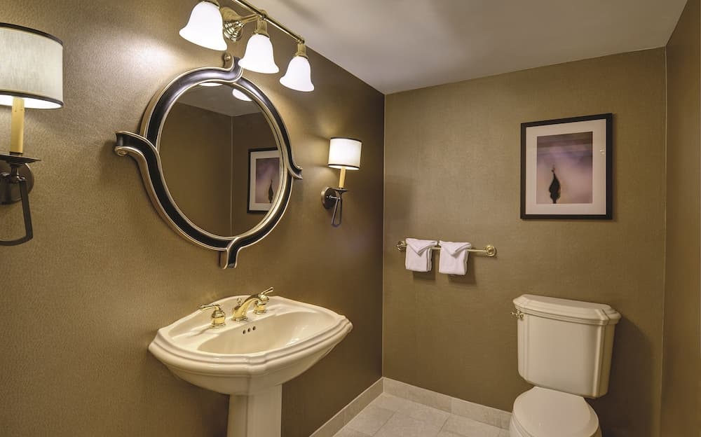 Excalibur Hotel & Casino — 29