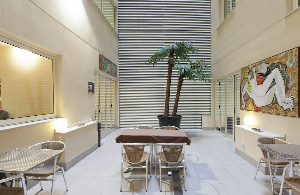Hotel Sagrada Familia — 9